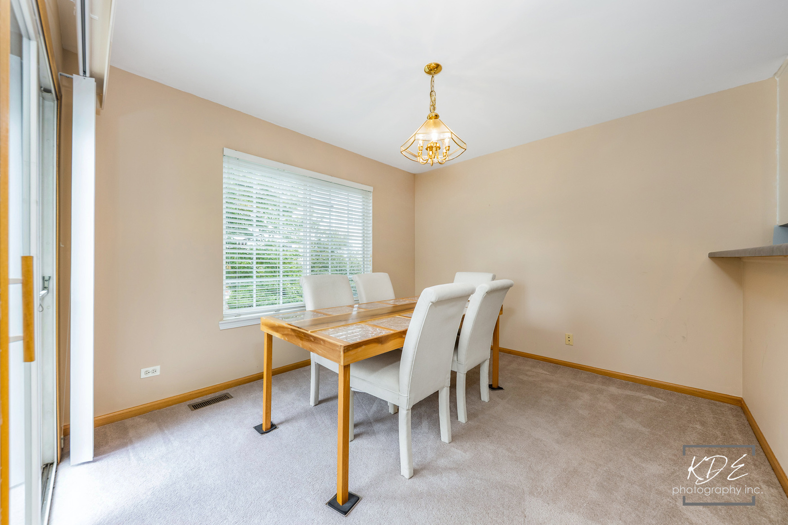 2330 Twilight Drive, Aurora, IL 60503