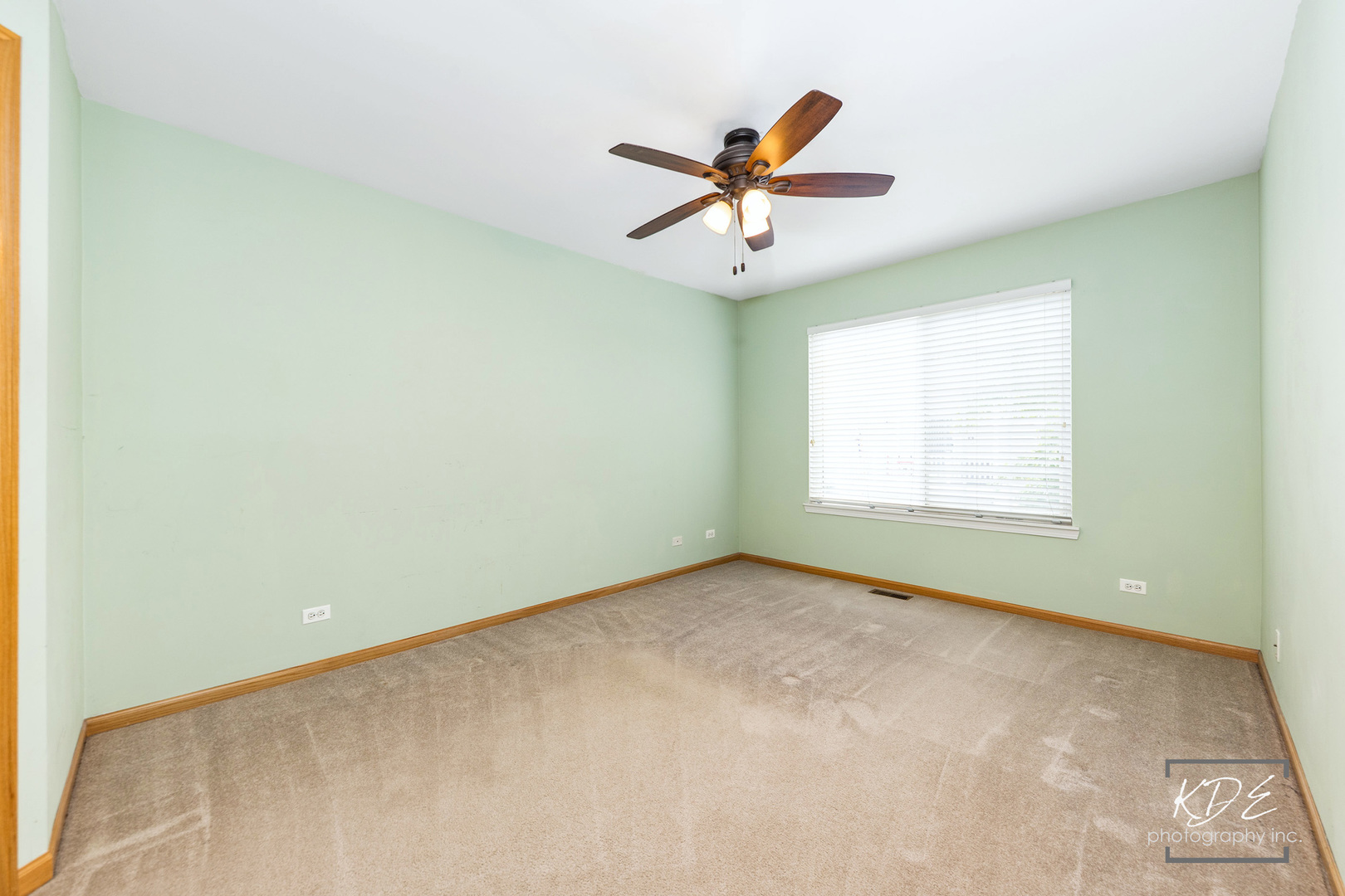 2330 Twilight Drive, Aurora, IL 60503