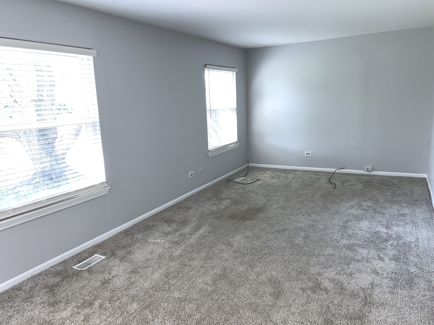 1164 Lakewood Circle, Naperville, IL 60540