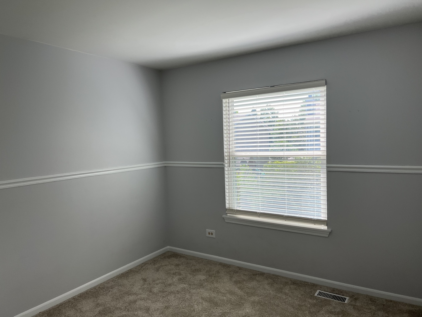 1164 Lakewood Circle, Naperville, IL 60540