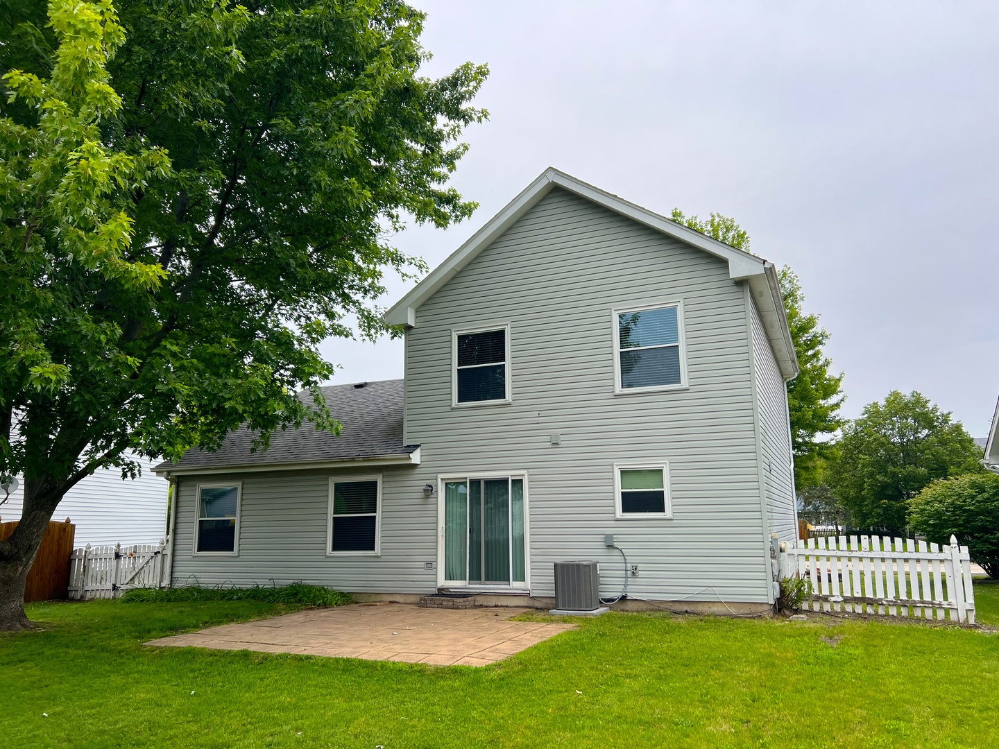 1164 Lakewood Circle, Naperville, IL 60540