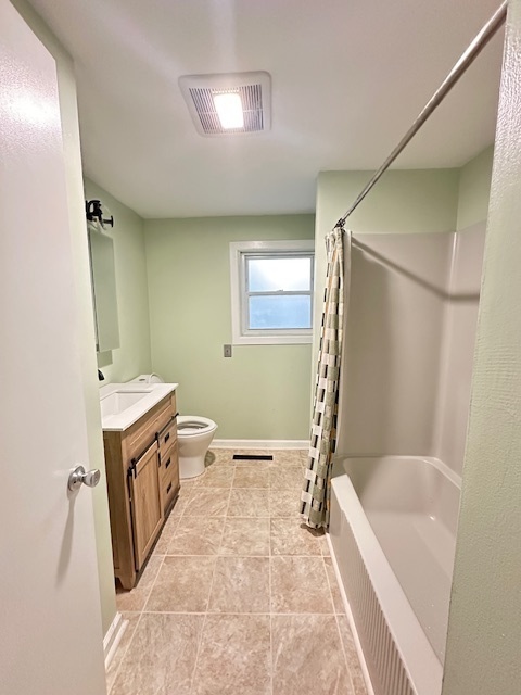 405 W Main Street, Essex, IL 60935