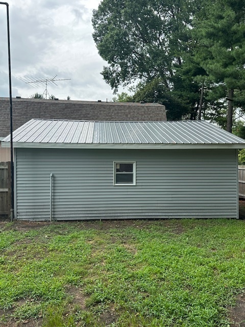 405 W Main Street, Essex, IL 60935