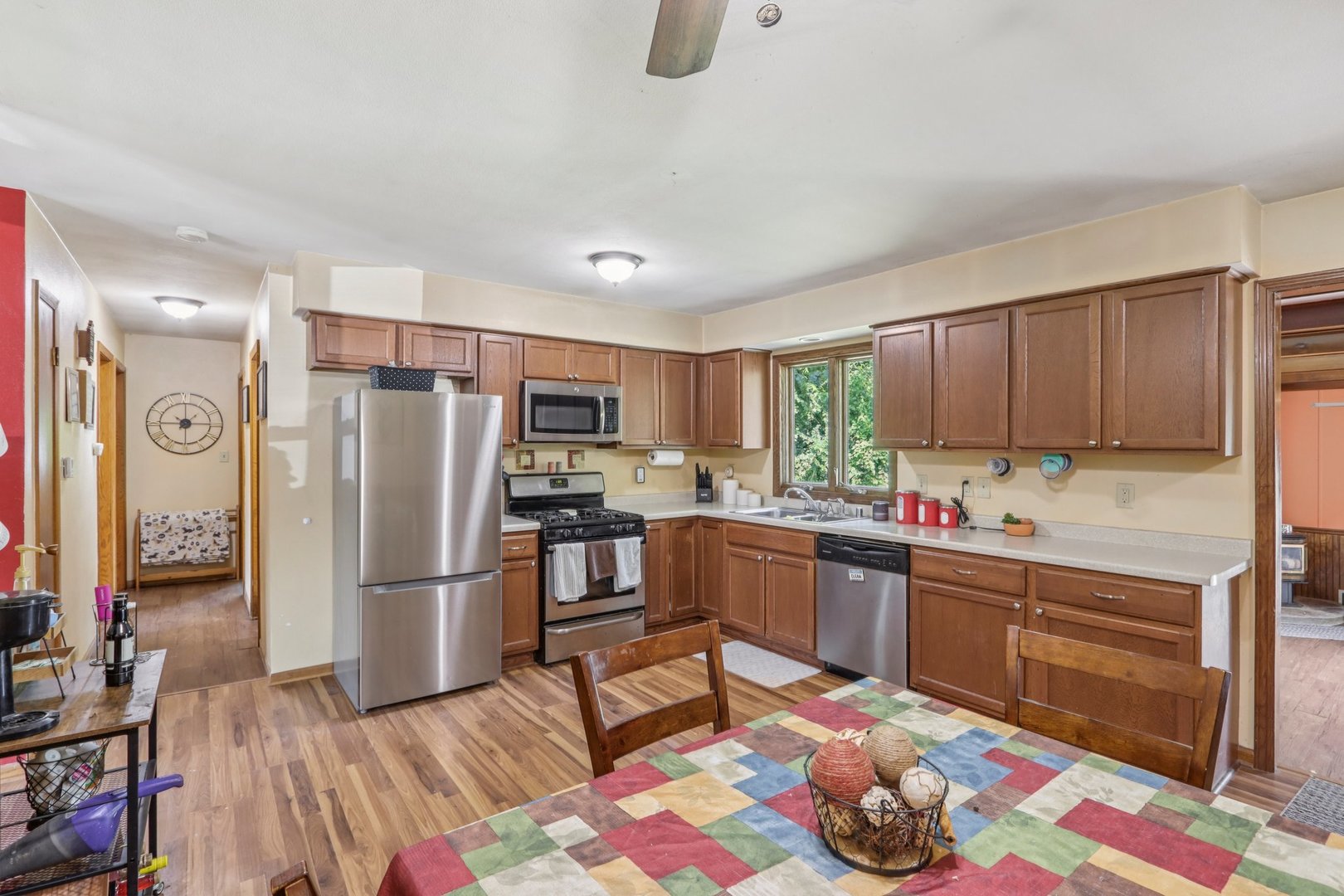 620 E Main Street, Waterford, WI 53185