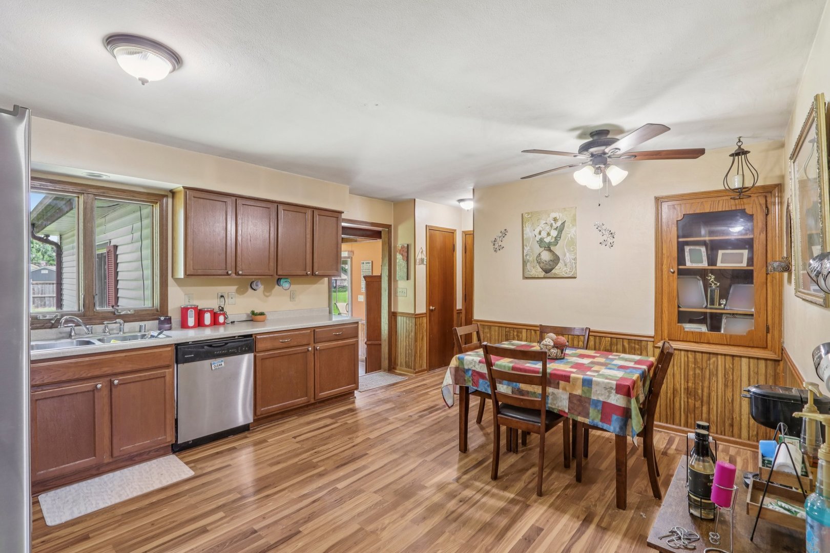 620 E Main Street, Waterford, WI 53185