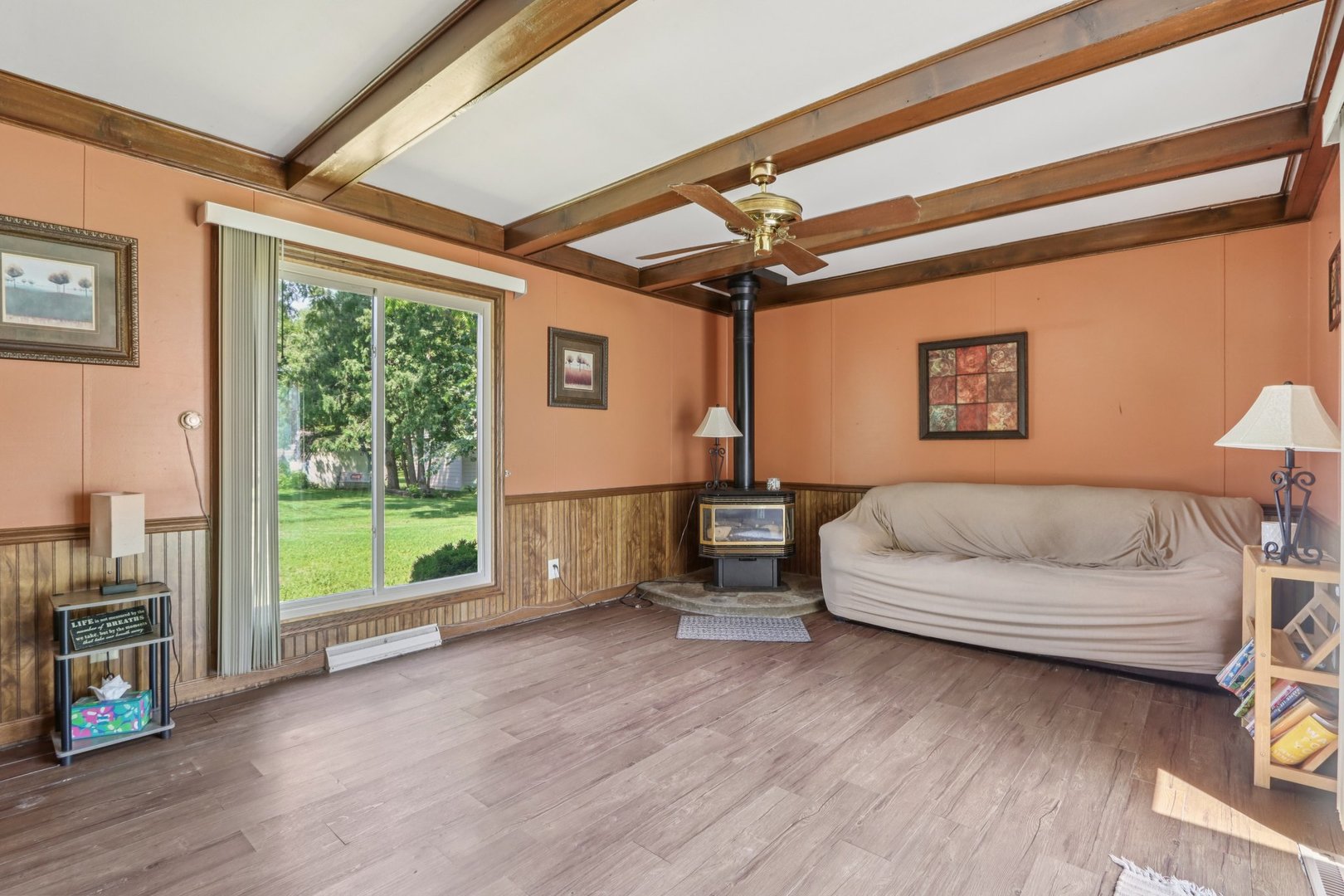 620 E Main Street, Waterford, WI 53185