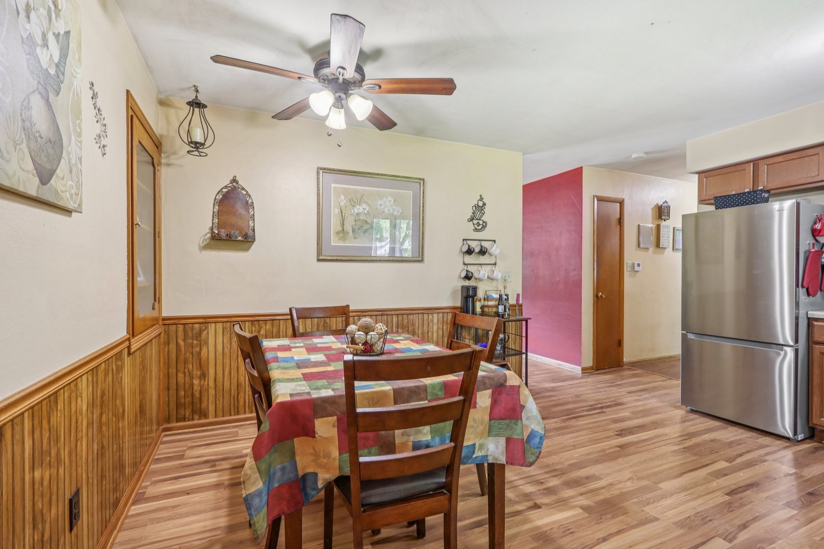 620 E Main Street, Waterford, WI 53185