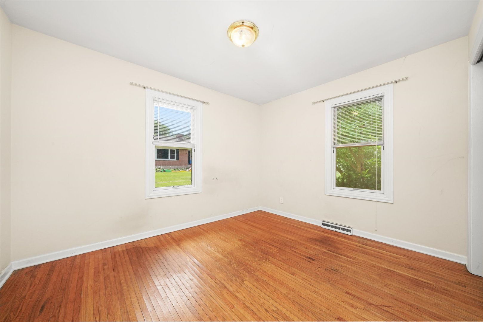 3009 Mary Lane, McHenry, IL 60050