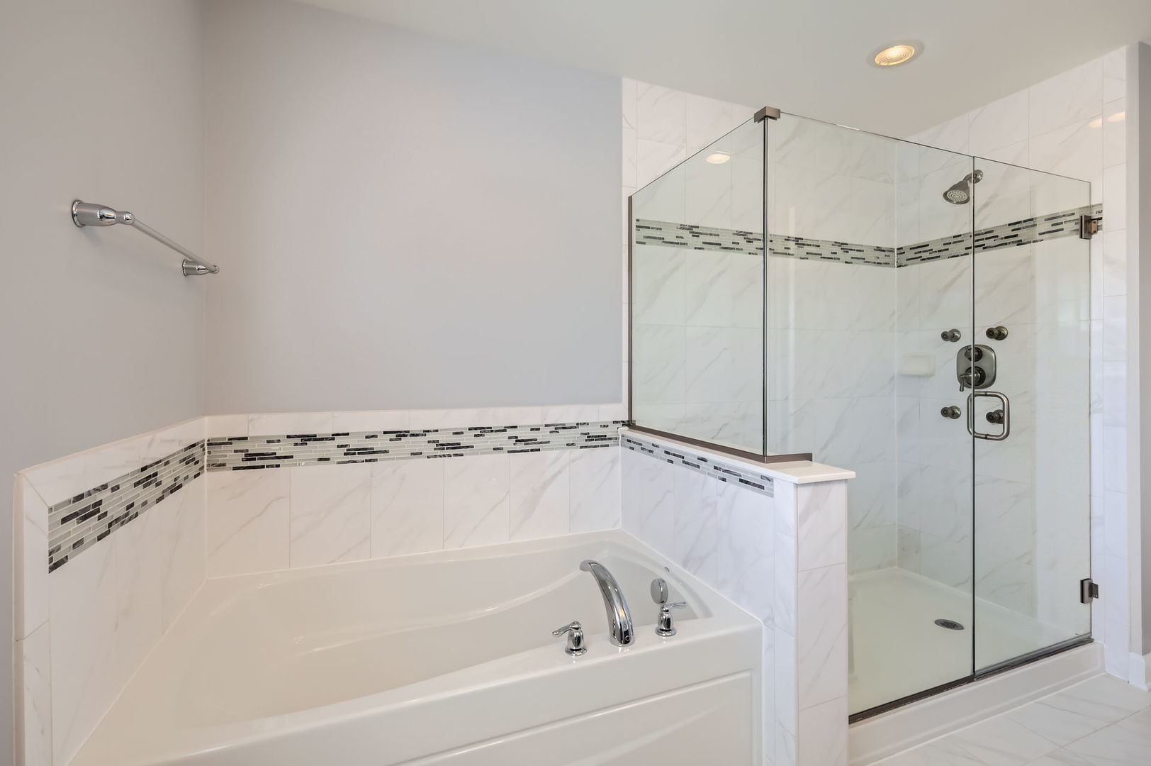 5160 Carriana Court, Hoffman Estates, IL 60010