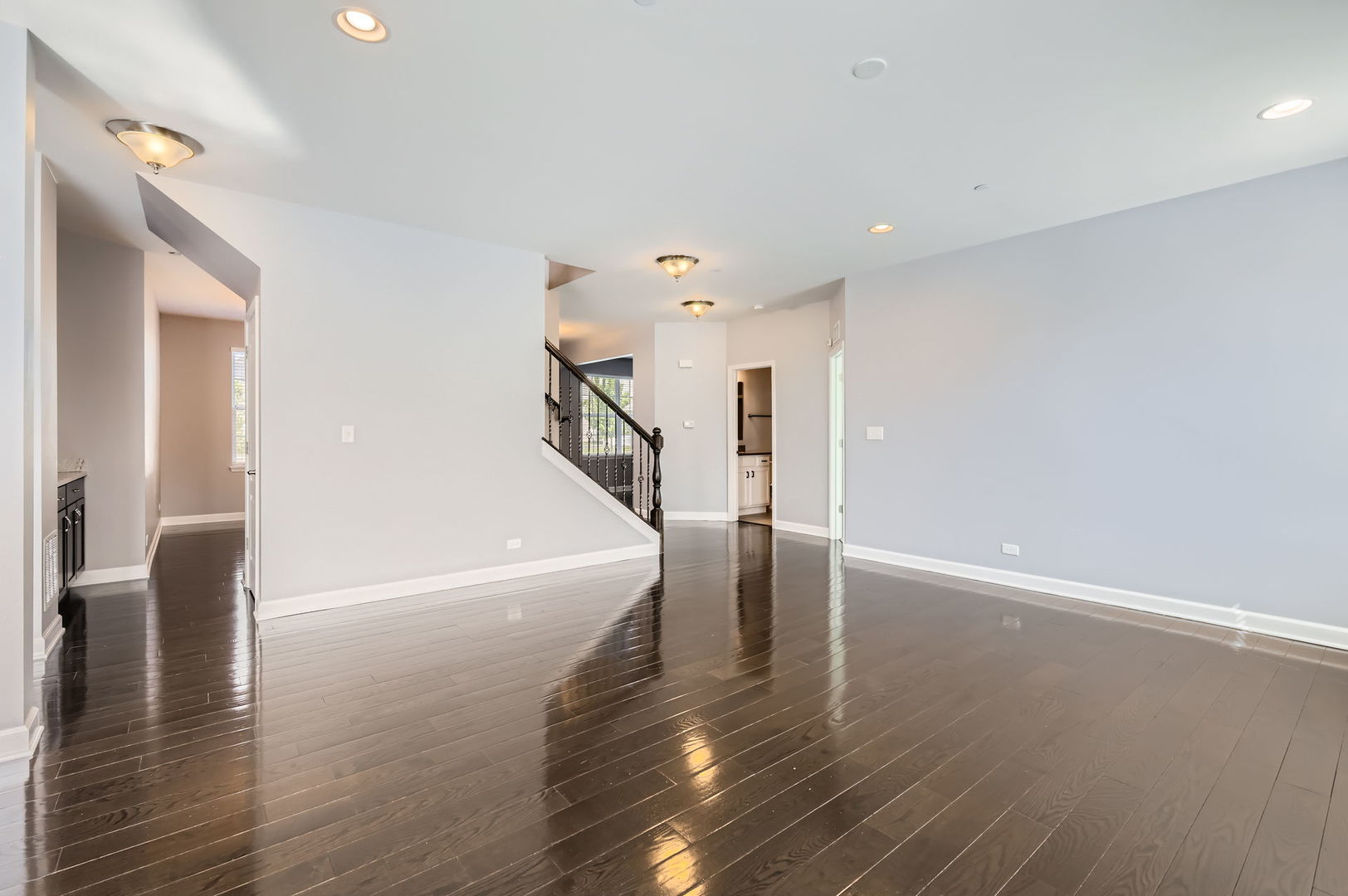 5160 Carriana Court, Hoffman Estates, IL 60010