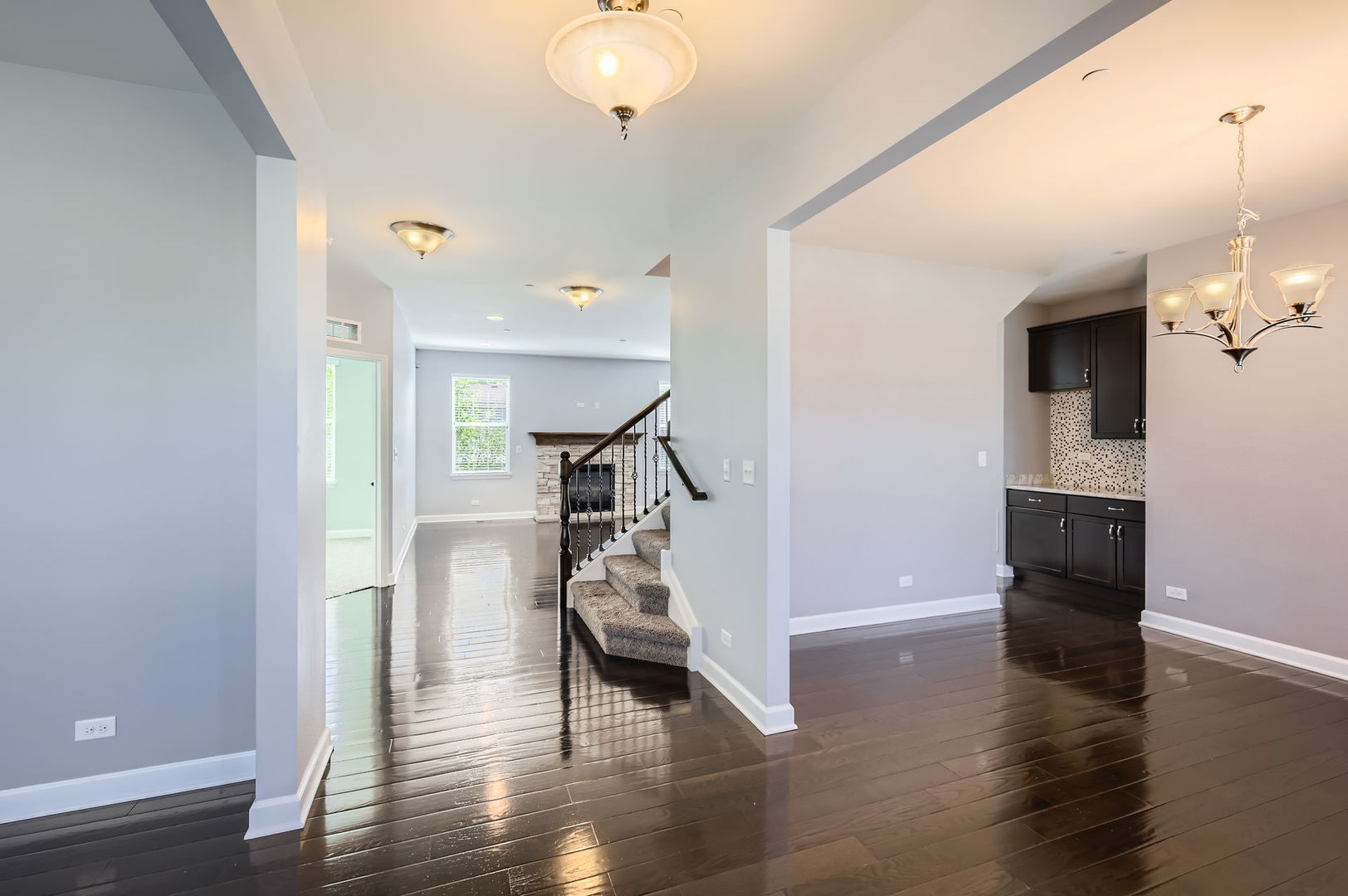 5160 Carriana Court, Hoffman Estates, IL 60010