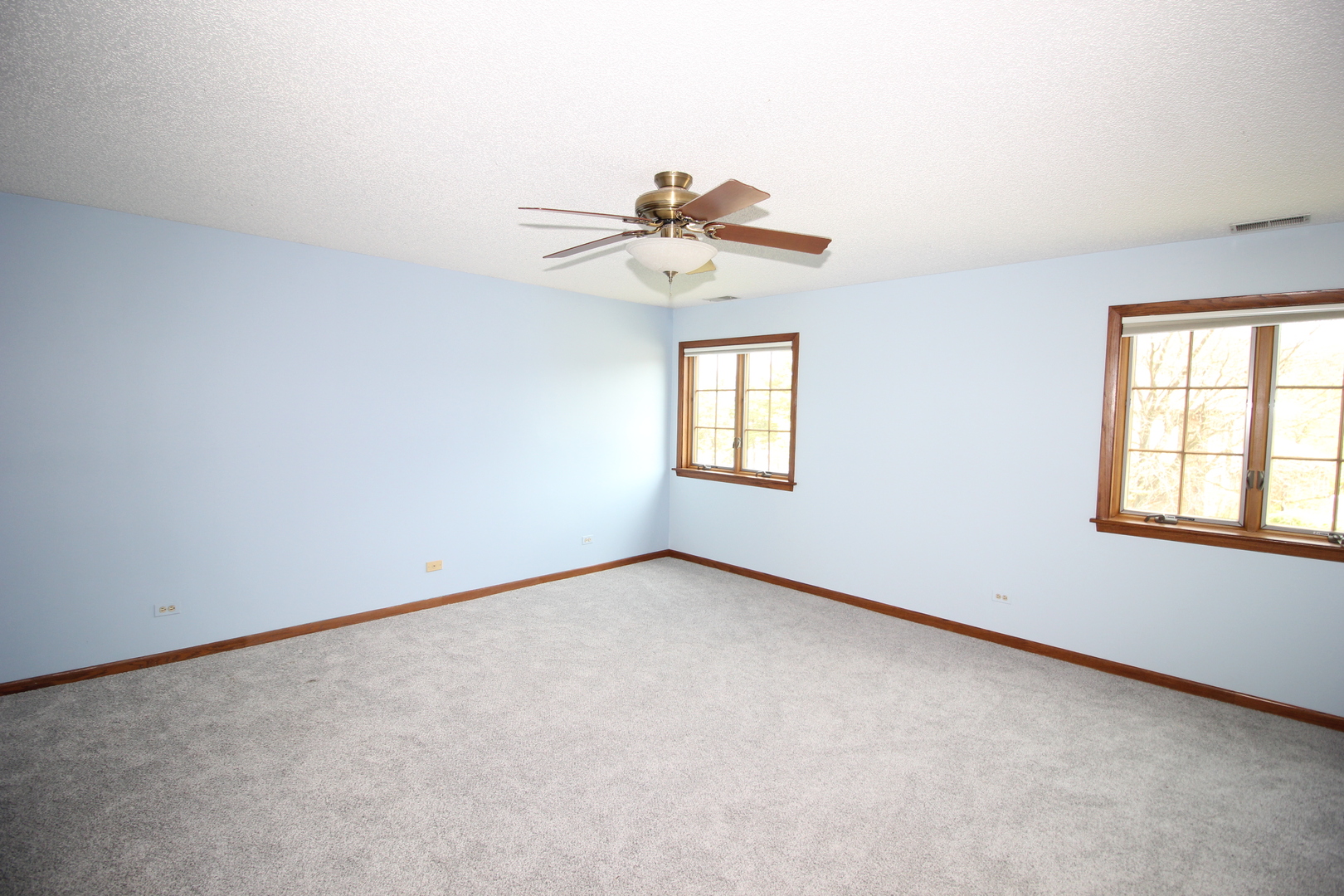 7853 W Oak Hills Court #2DR, Palos Heights, IL 60463