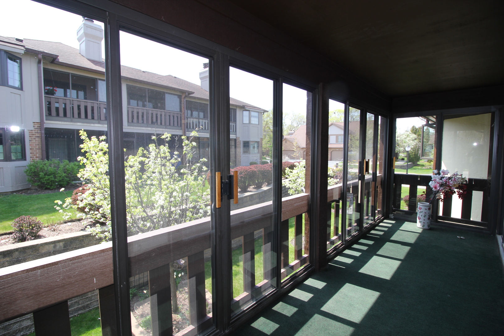 7853 W Oak Hills Court #2DR, Palos Heights, IL 60463