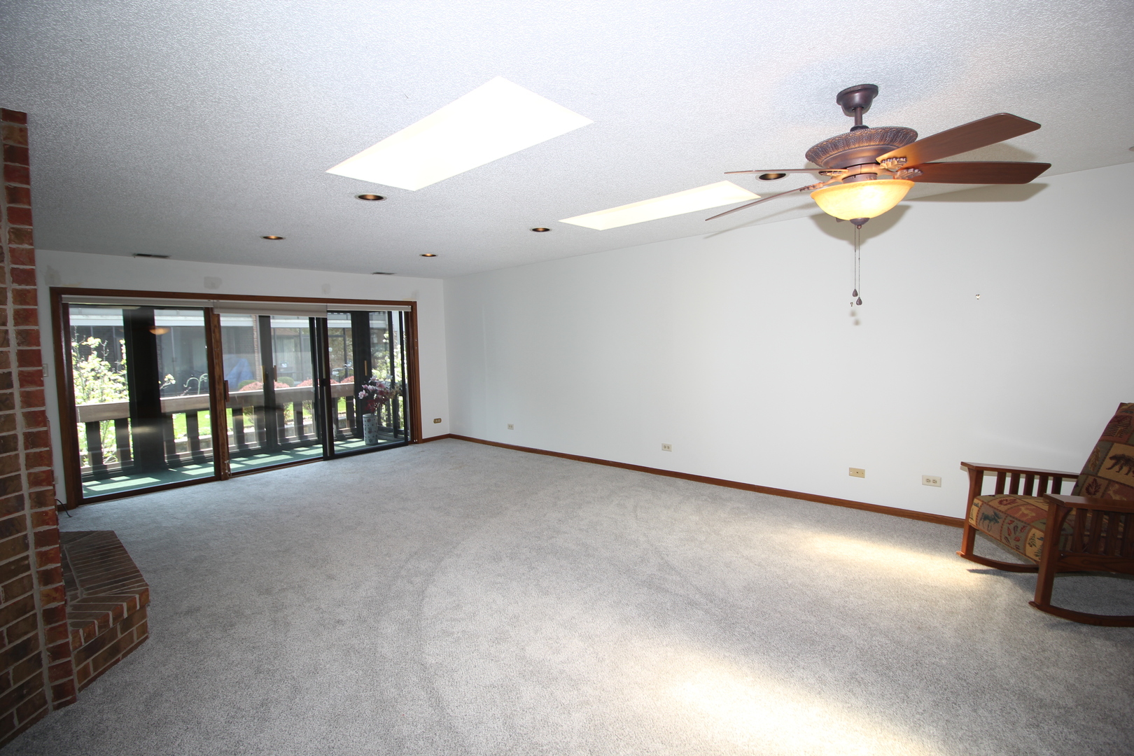 7853 W Oak Hills Court #2DR, Palos Heights, IL 60463