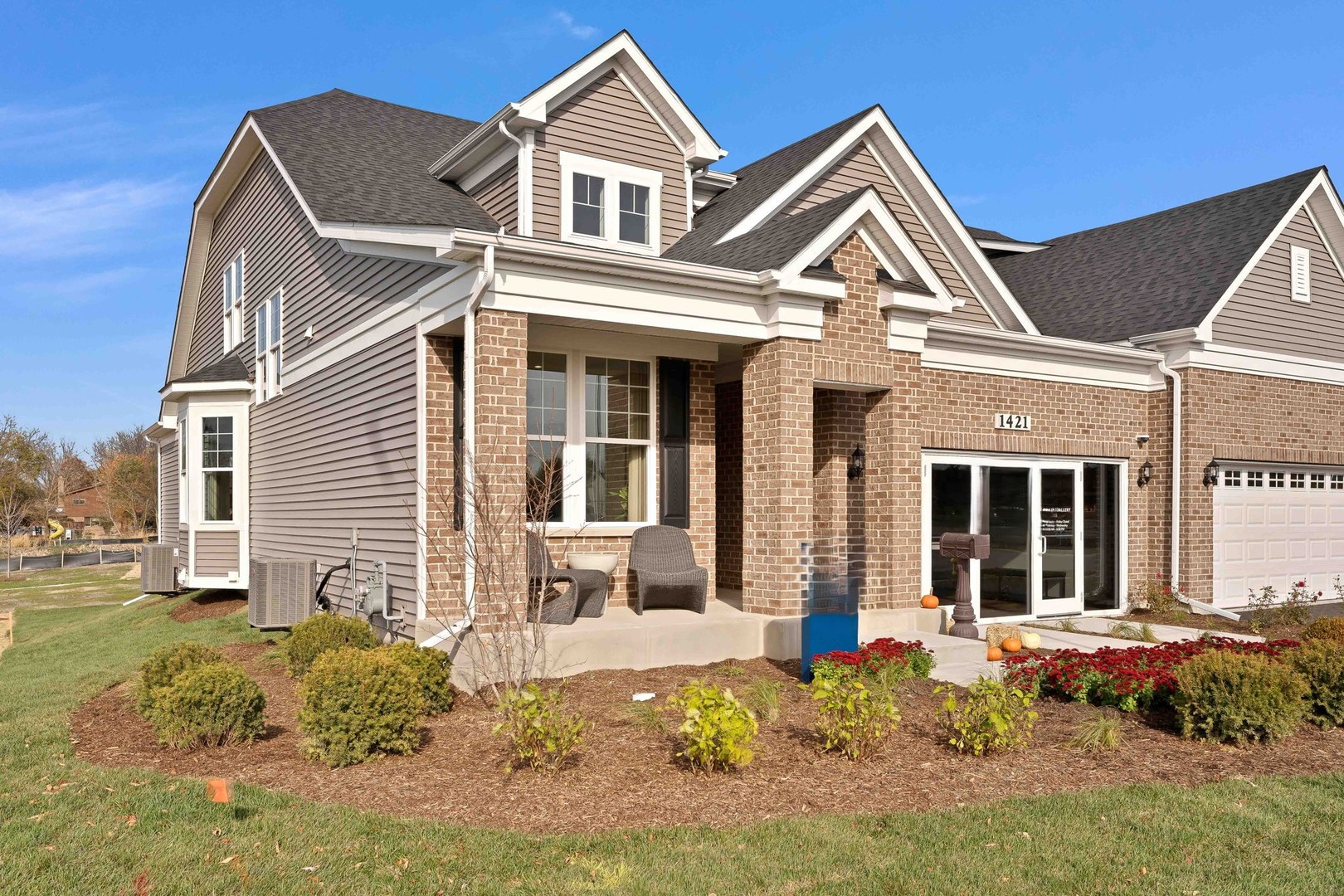 1048 Quarry Court #13, Carol Stream, IL 60188