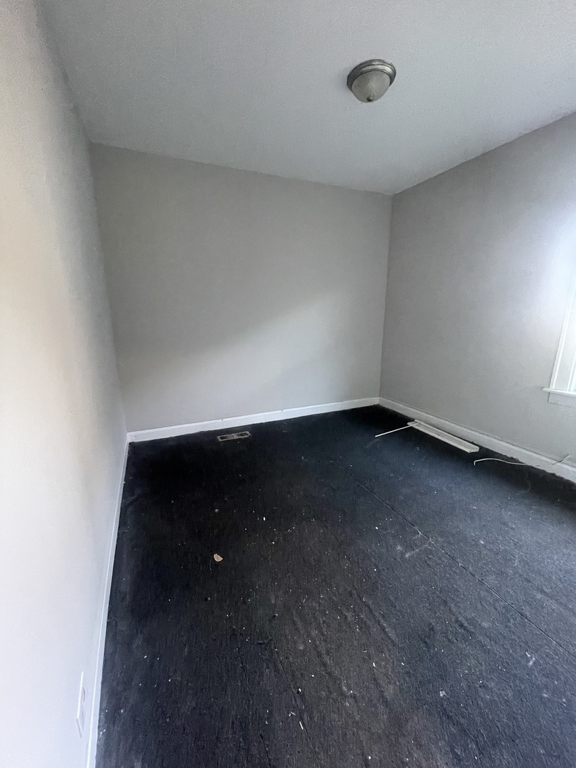 10056 S Indiana Avenue, Chicago, IL 60628