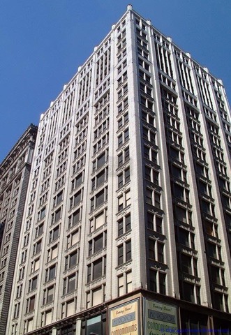 8 W MONROE Street #1702, Chicago, IL 60603