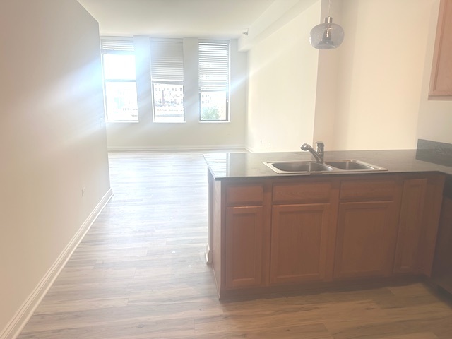 8 W MONROE Street #1702, Chicago, IL 60603