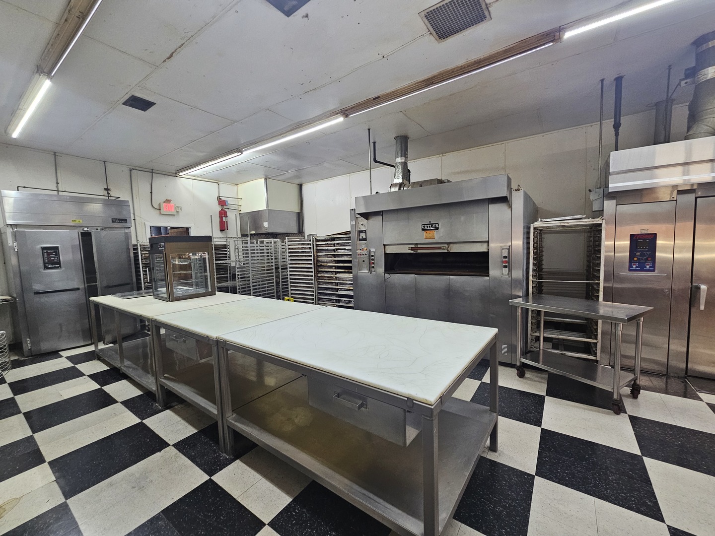 9713 Franklin Avenue, Franklin Park, IL 60131