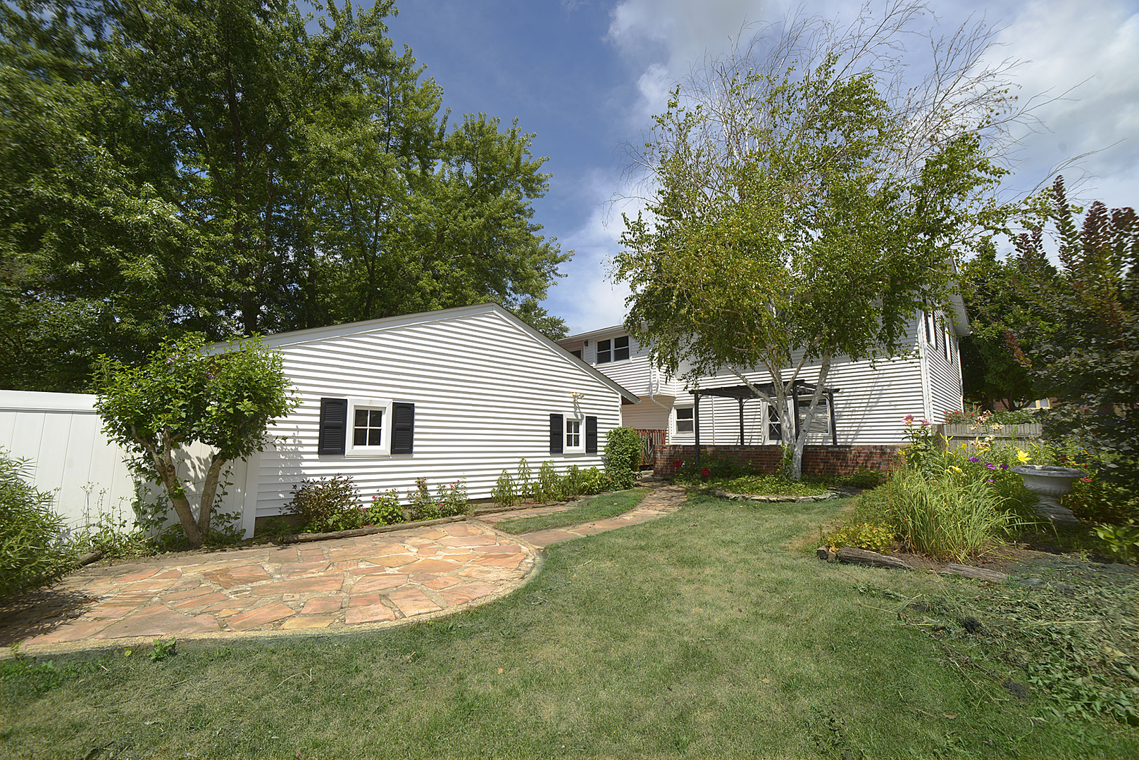 329 Desoto Street, Ottawa, IL 61350