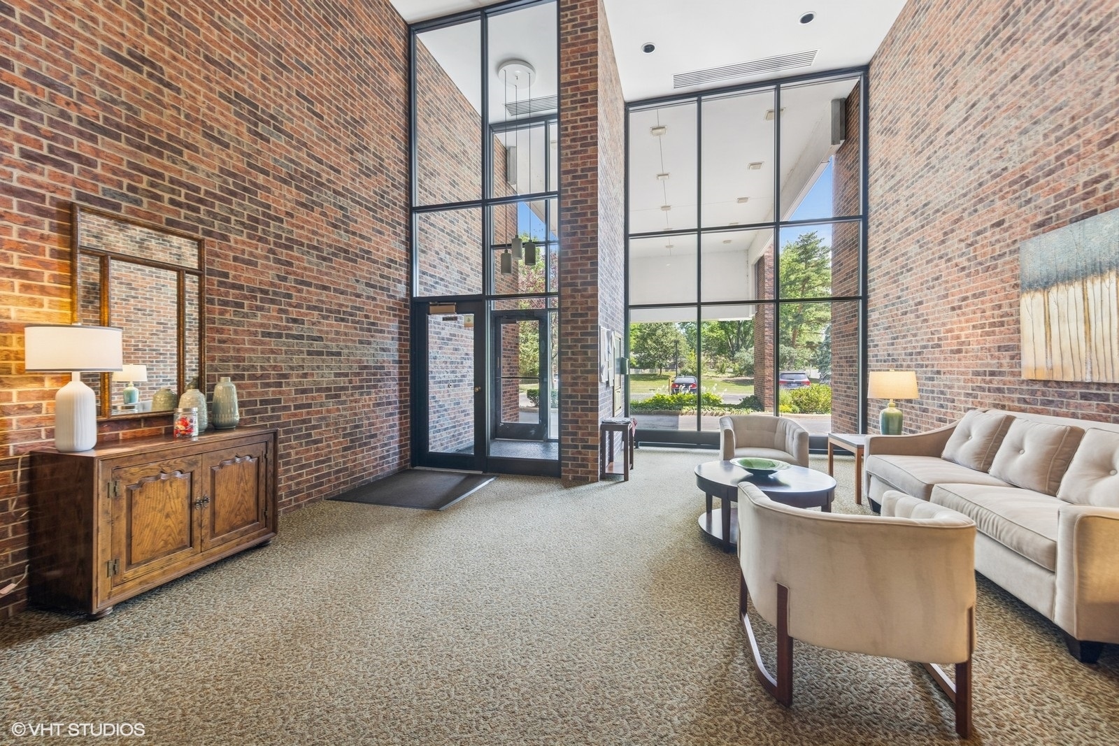 6585 Main Street #401, Downers Grove, IL 60516