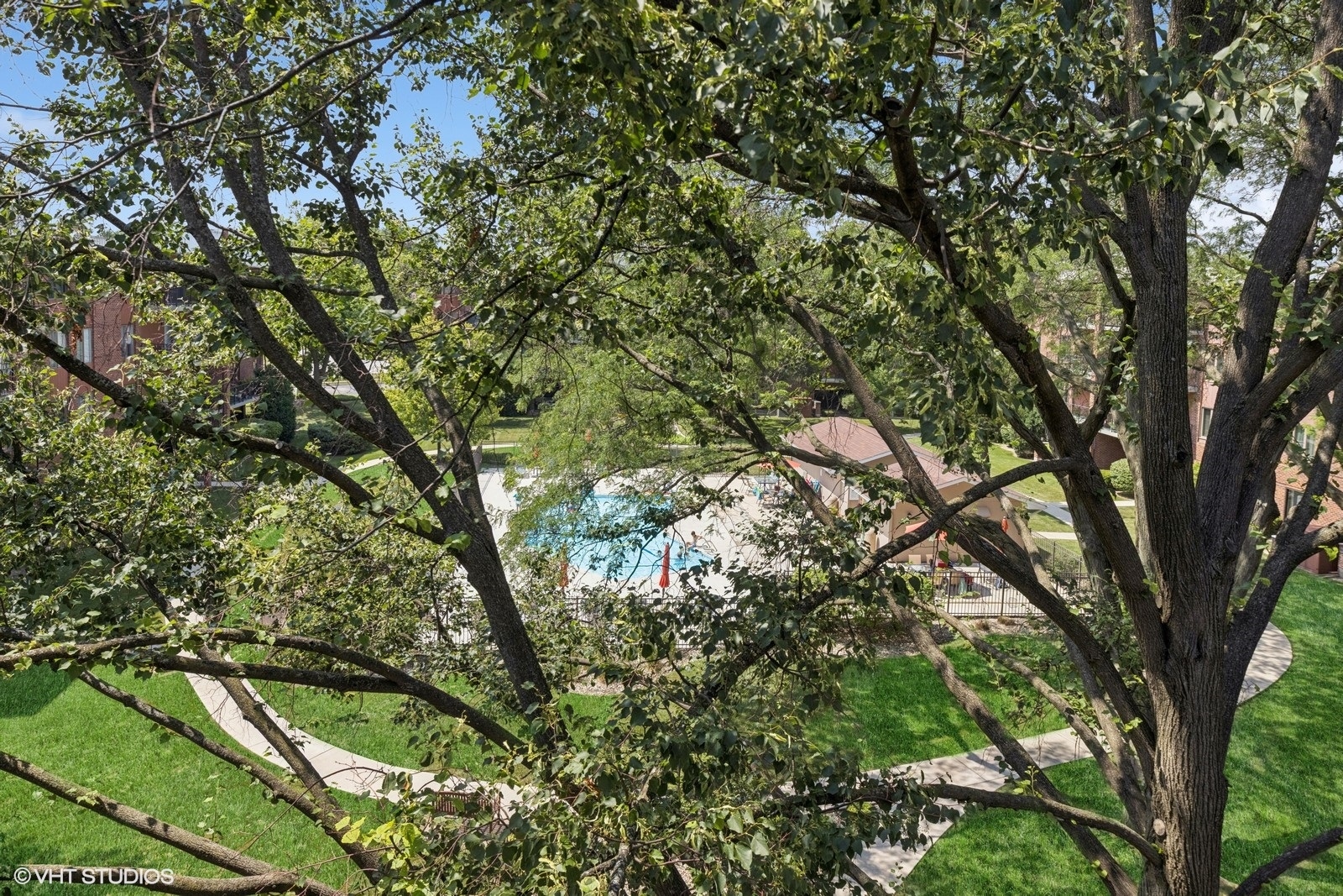 6585 Main Street #401, Downers Grove, IL 60516