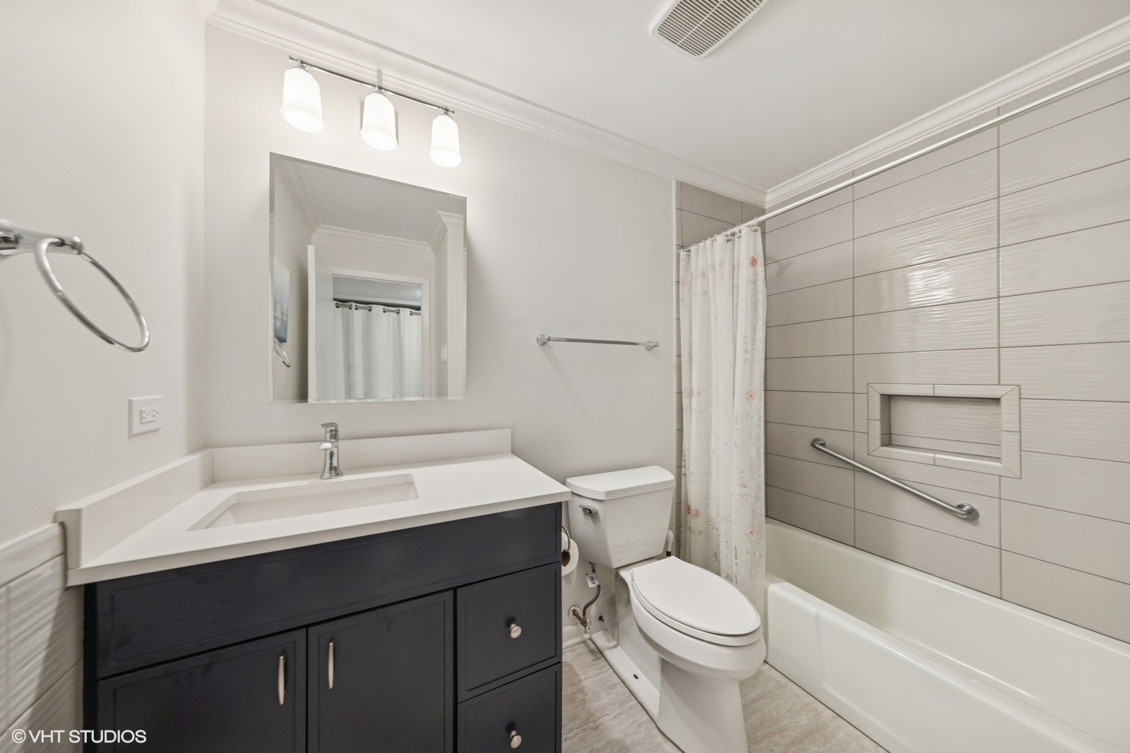 6585 Main Street #401, Downers Grove, IL 60516