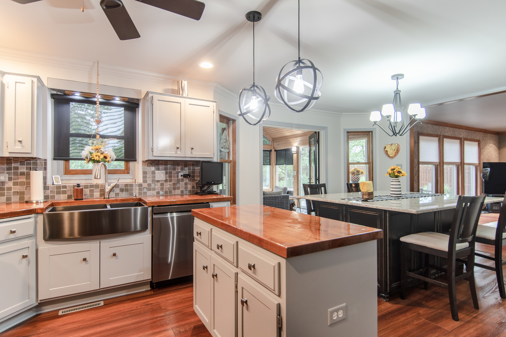 101 Fieldcrest Court, Minooka, IL 60447