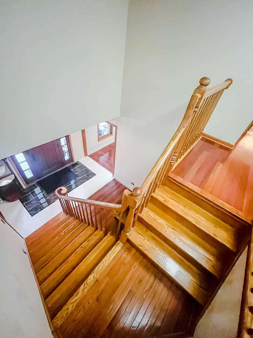 101 Fieldcrest Court, Minooka, IL 60447