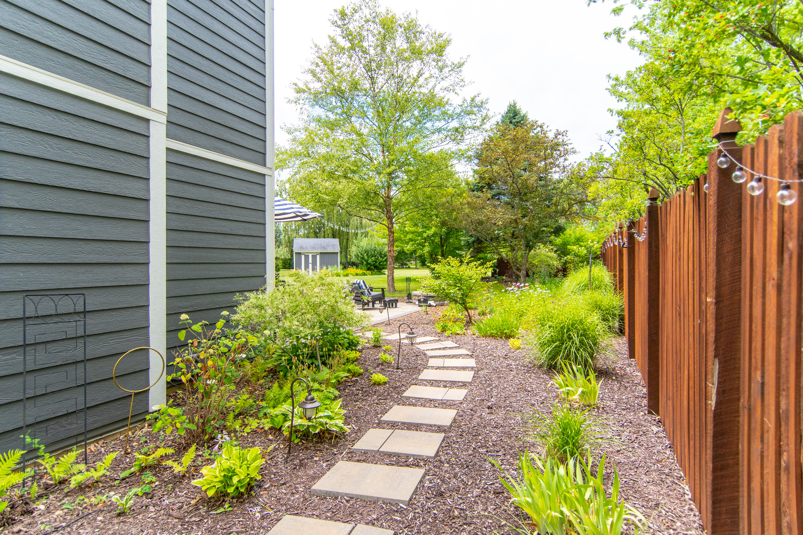101 Fieldcrest Court, Minooka, IL 60447