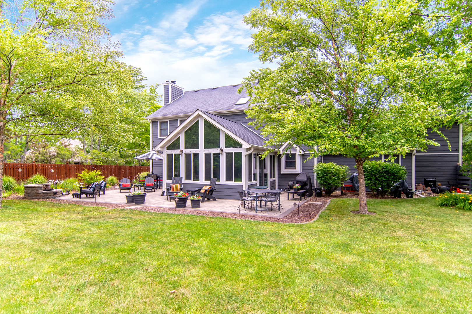 101 Fieldcrest Court, Minooka, IL 60447