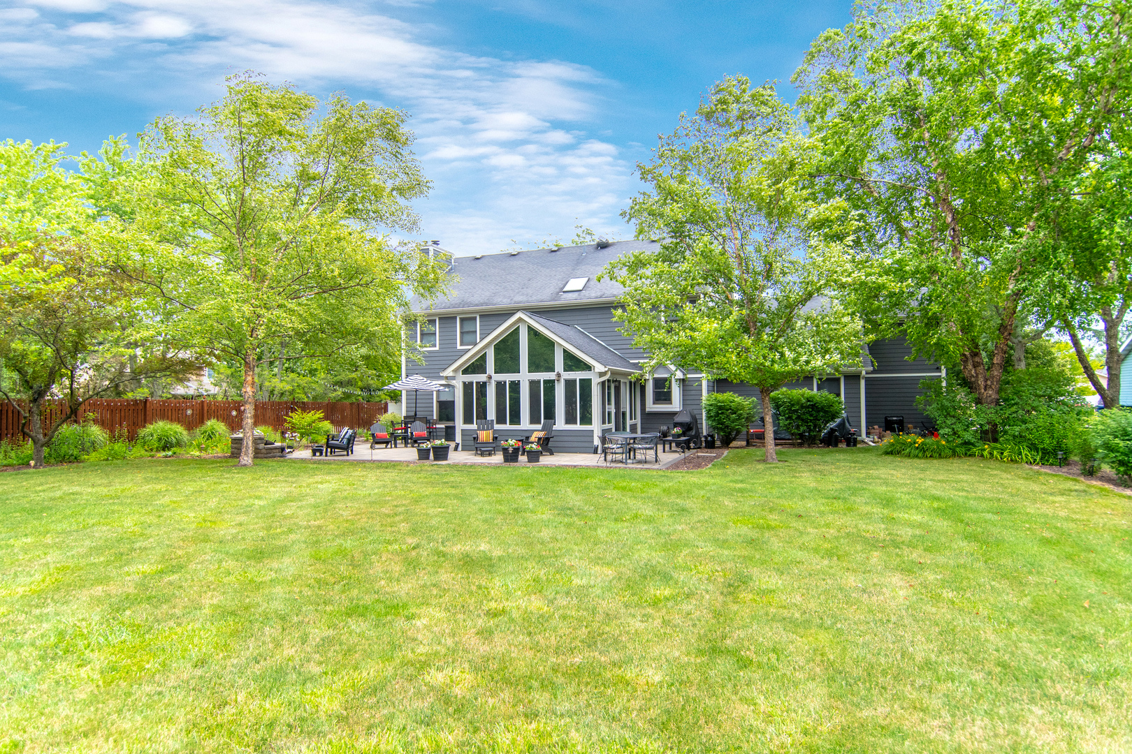 101 Fieldcrest Court, Minooka, IL 60447