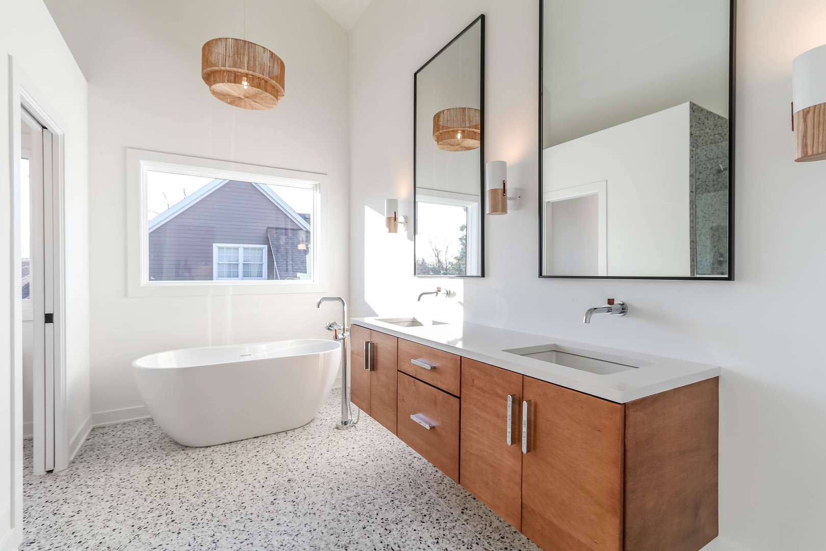 27W151 48th Street, Naperville, IL 60540
