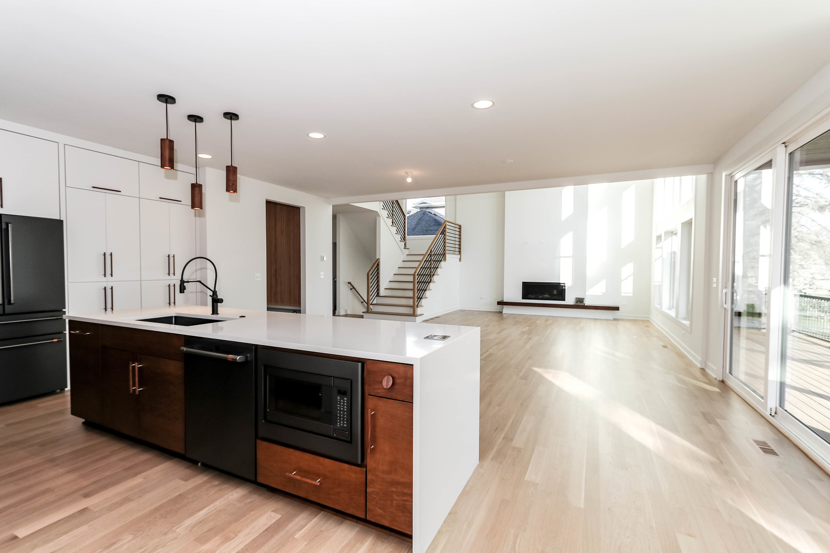 27W151 48th Street, Naperville, IL 60540