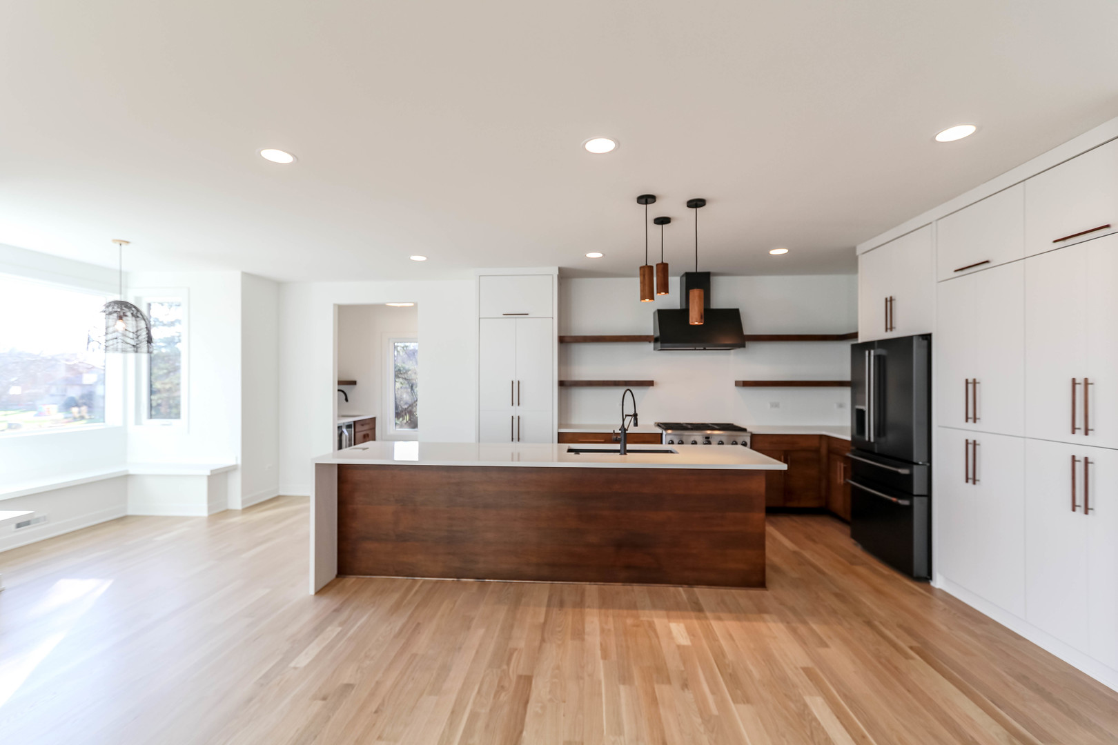 27W151 48th Street, Naperville, IL 60540