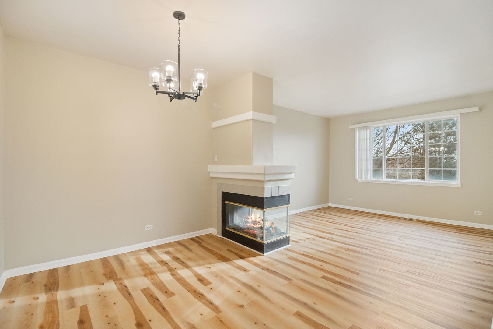 3499 Ravinia Circle, Aurora, IL 60504