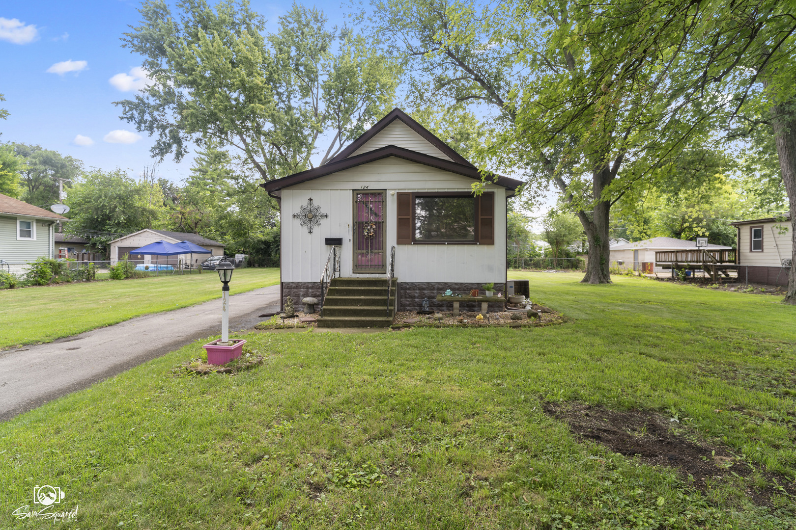 124 SW Circle Drive, Joliet, IL 60433