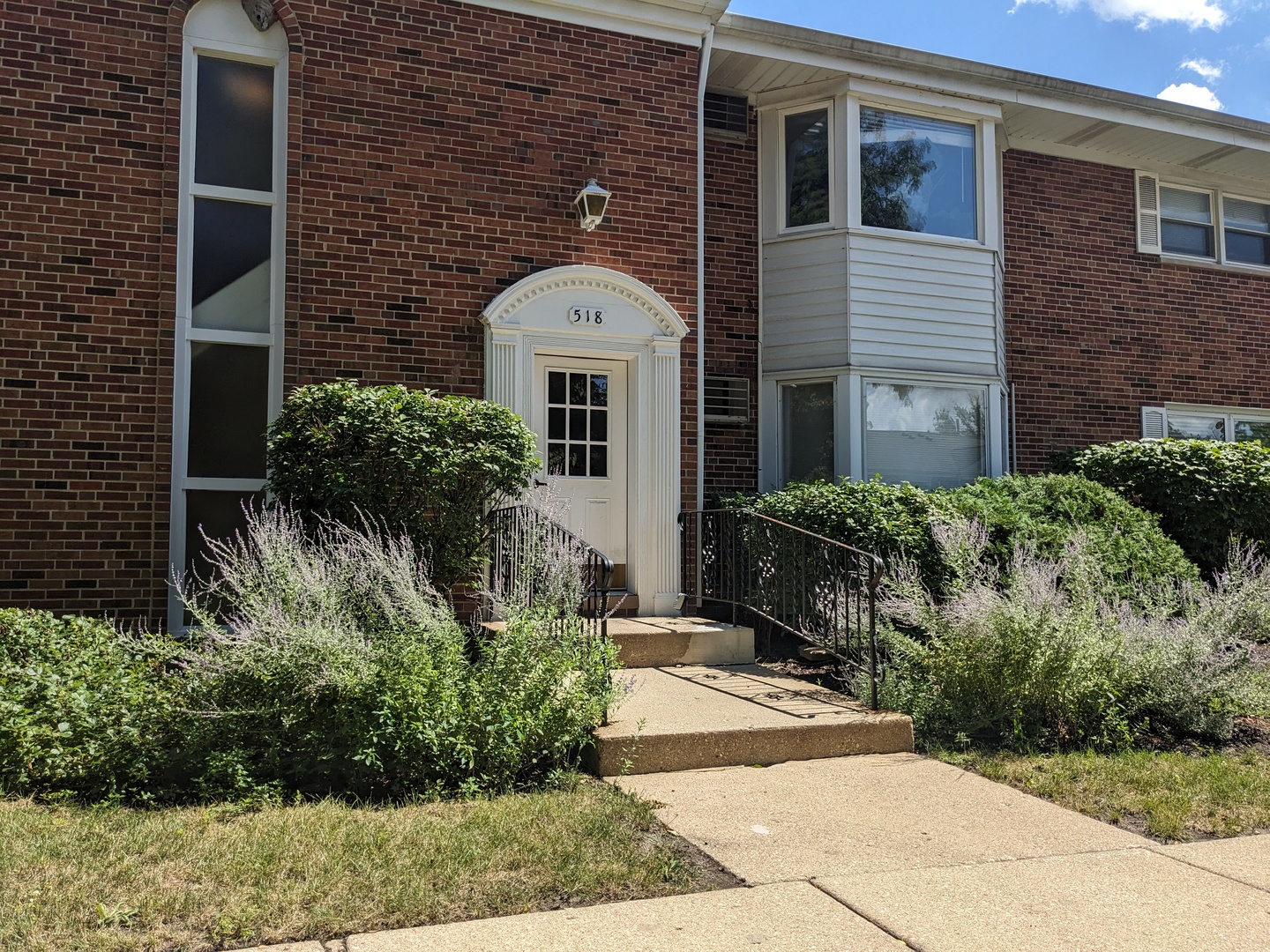 518 W Miner Street #2H, Arlington Heights, IL 60005