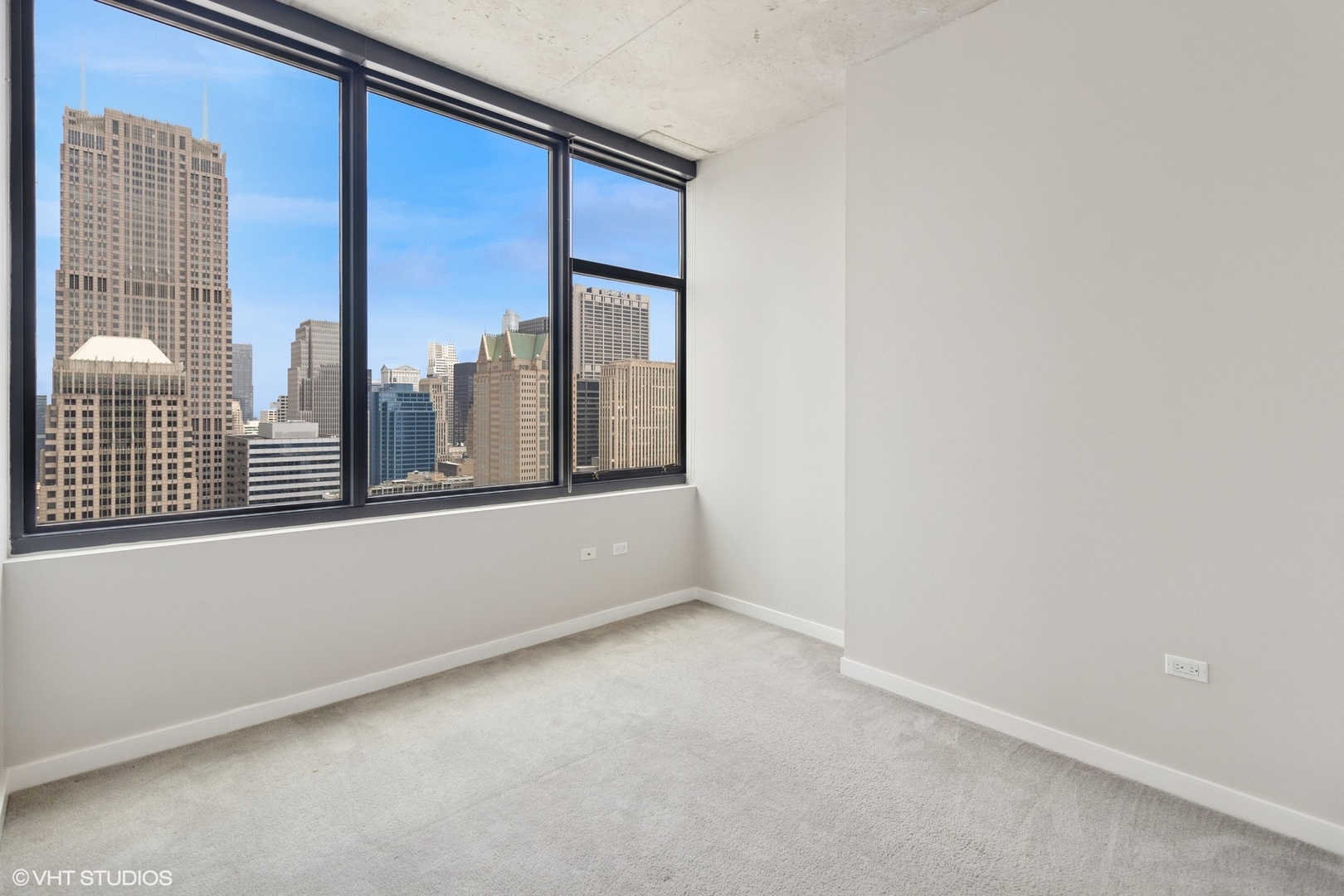 235 W Van Buren Street #4315, Chicago, IL 60607