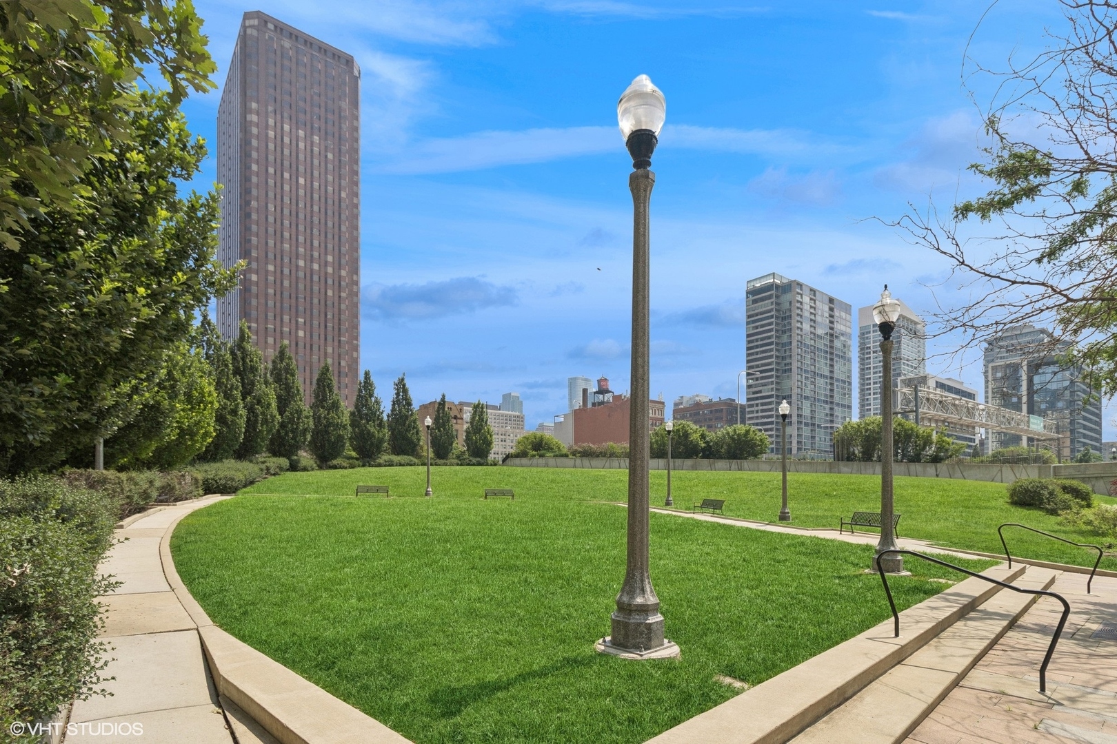 235 W Van Buren Street #4315, Chicago, IL 60607