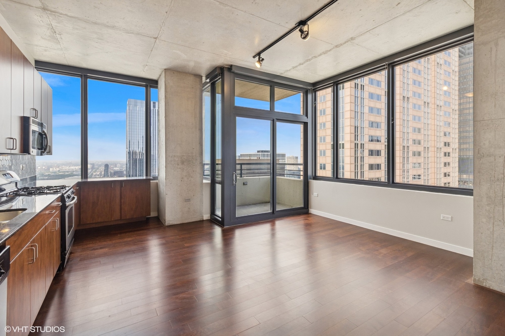 235 W Van Buren Street #4315, Chicago, IL 60607