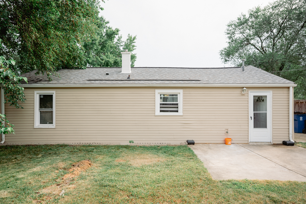 2352 Parkrose Avenue, Crest Hill, IL 60403