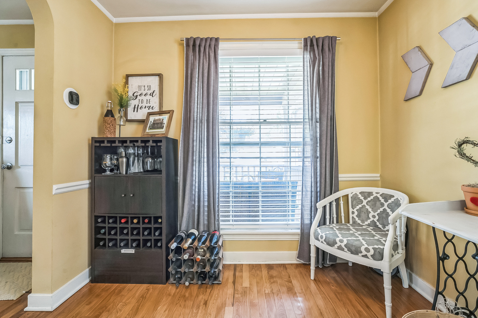 7805 W Farragut Avenue, Chicago, IL 60656