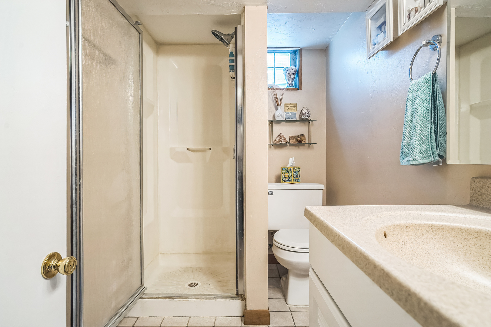 7805 W Farragut Avenue, Chicago, IL 60656