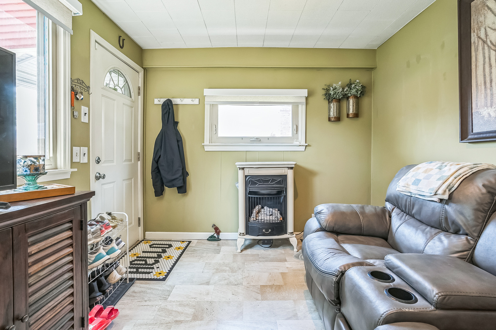 7805 W Farragut Avenue, Chicago, IL 60656