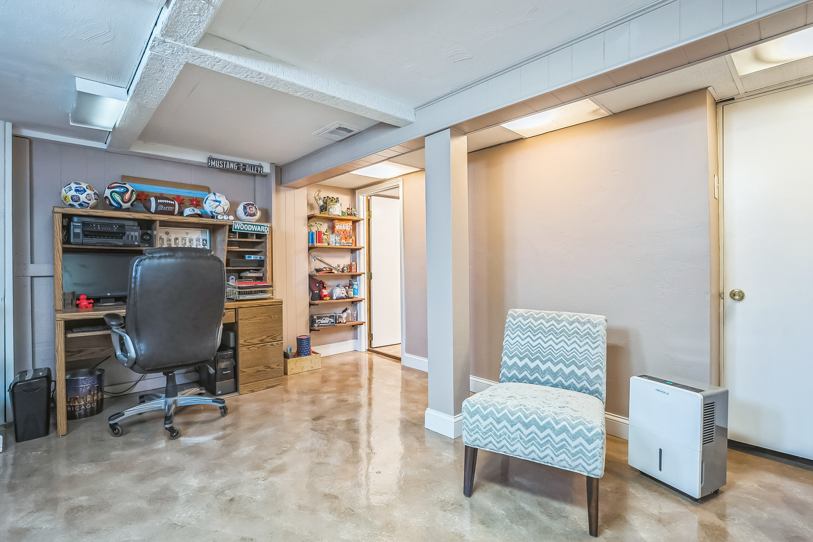 7805 W Farragut Avenue, Chicago, IL 60656