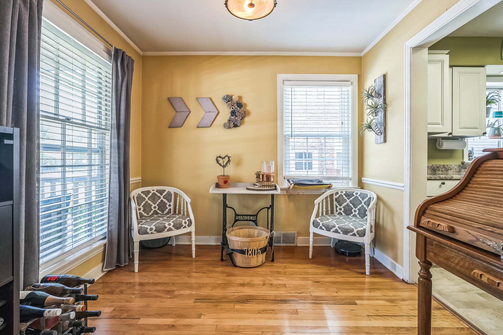 7805 W Farragut Avenue, Chicago, IL 60656
