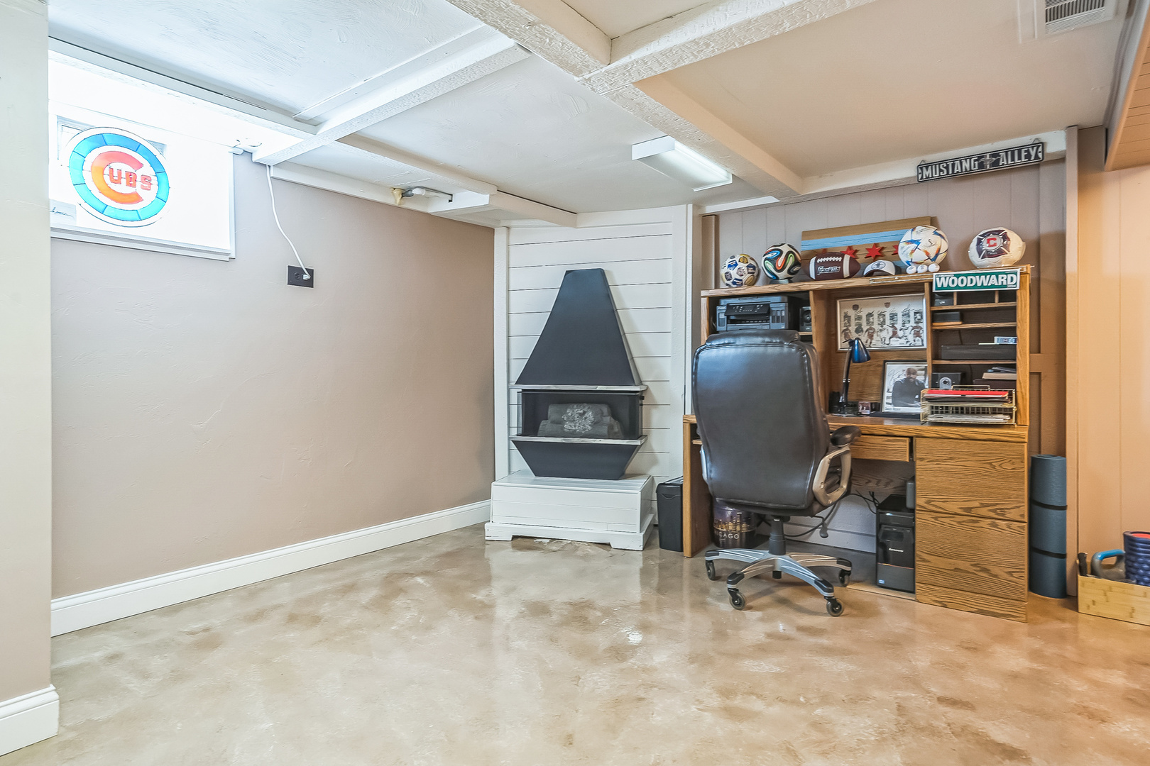 7805 W Farragut Avenue, Chicago, IL 60656