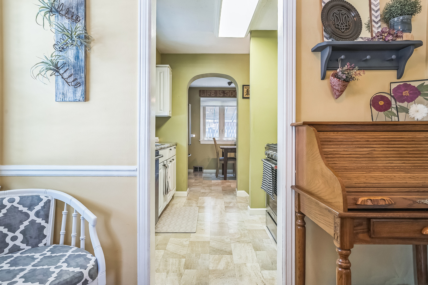 7805 W Farragut Avenue, Chicago, IL 60656