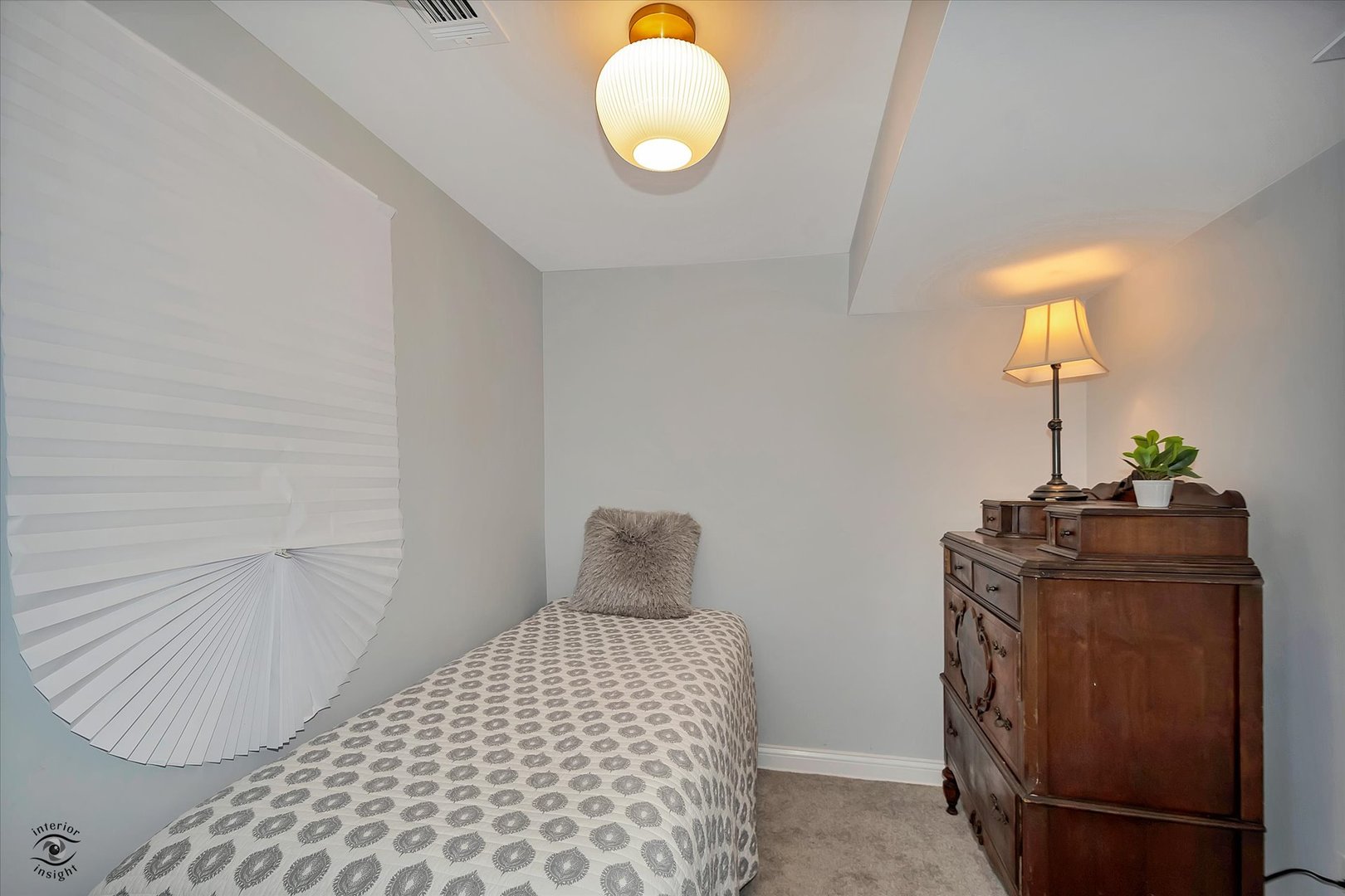 3530 S Union Avenue, Chicago, IL 60609